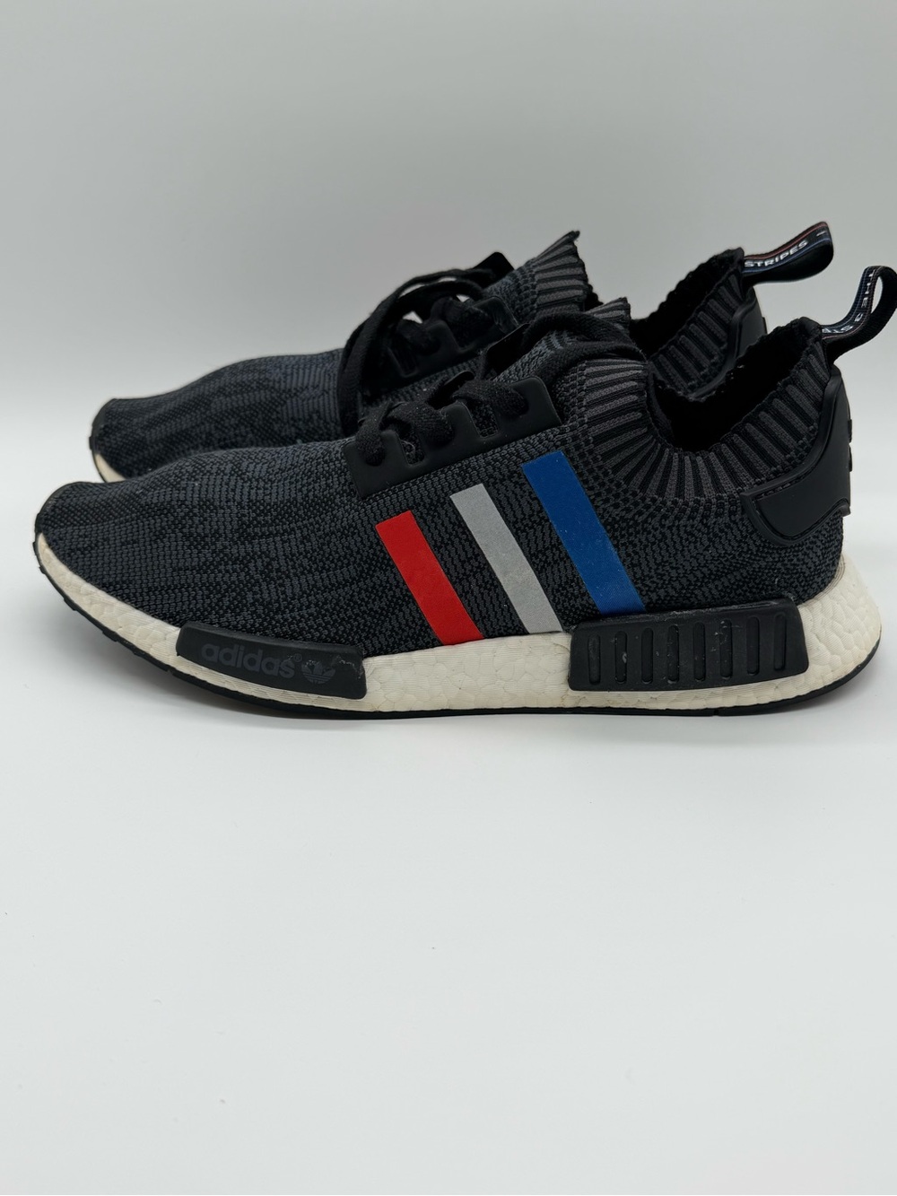 Addidas NMD R1 - Picture 2 of 4